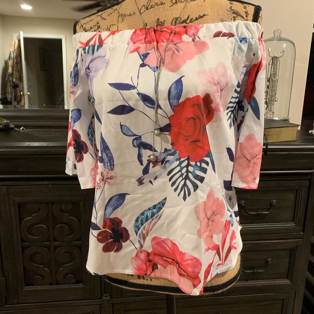 Over the shoulder top